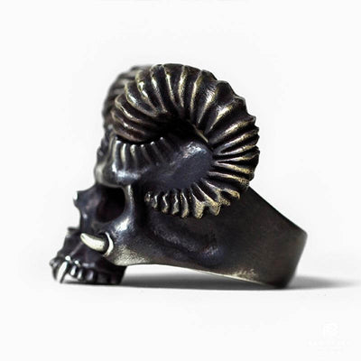 bague-tete-de-diable-pirate