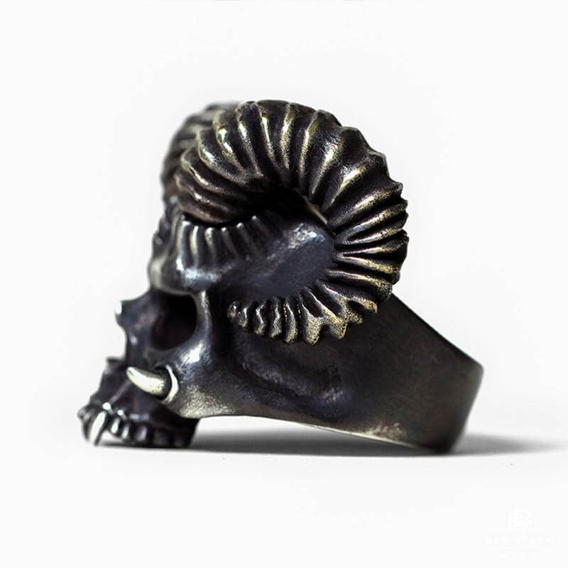 bague-tete-de-diable