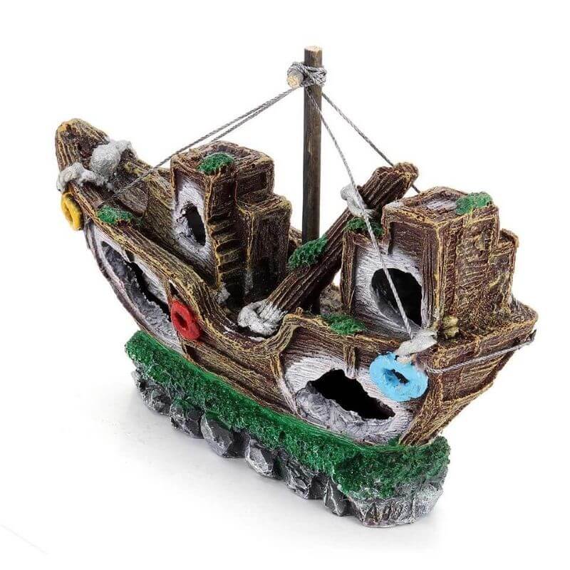 decor-bateau-pirate-aquarium