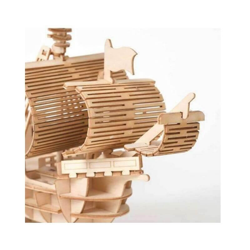 maquette-bateau-pirate-en-bois